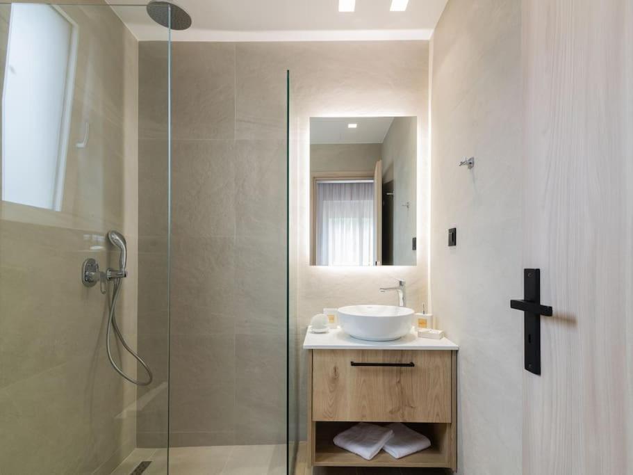 Melissia Luxury Villa Kalamákion Esterno foto